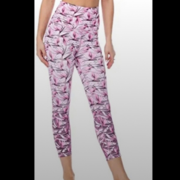 EVCR pink floral high waist cropped athletic yoga leggings EUC - Picture 1 of 6